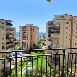 torremolinos-playamar-sunbeach.hotelsinnerja.org/