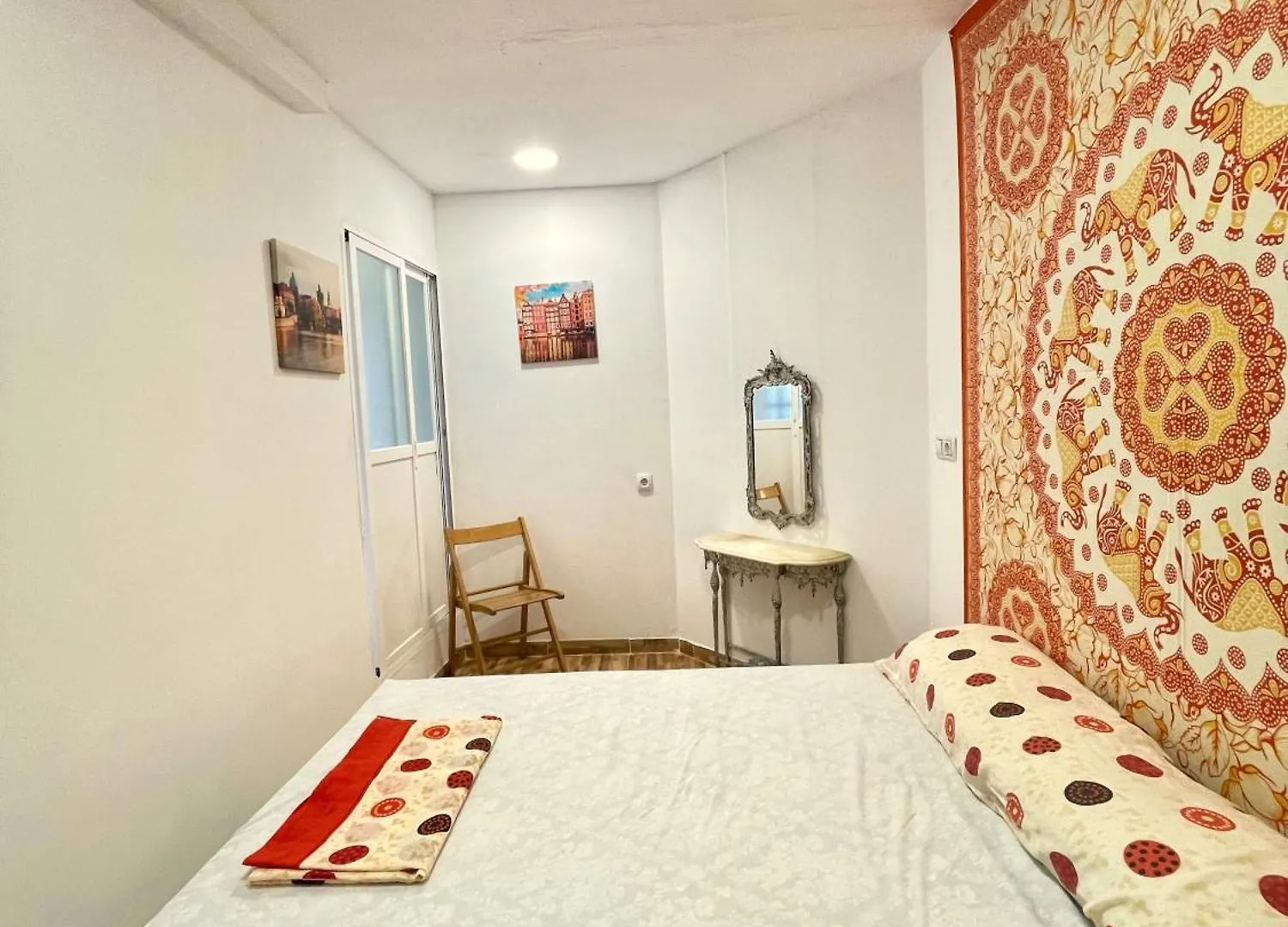 Rosa De Los Vientos: Estudios Cadiz Apartment