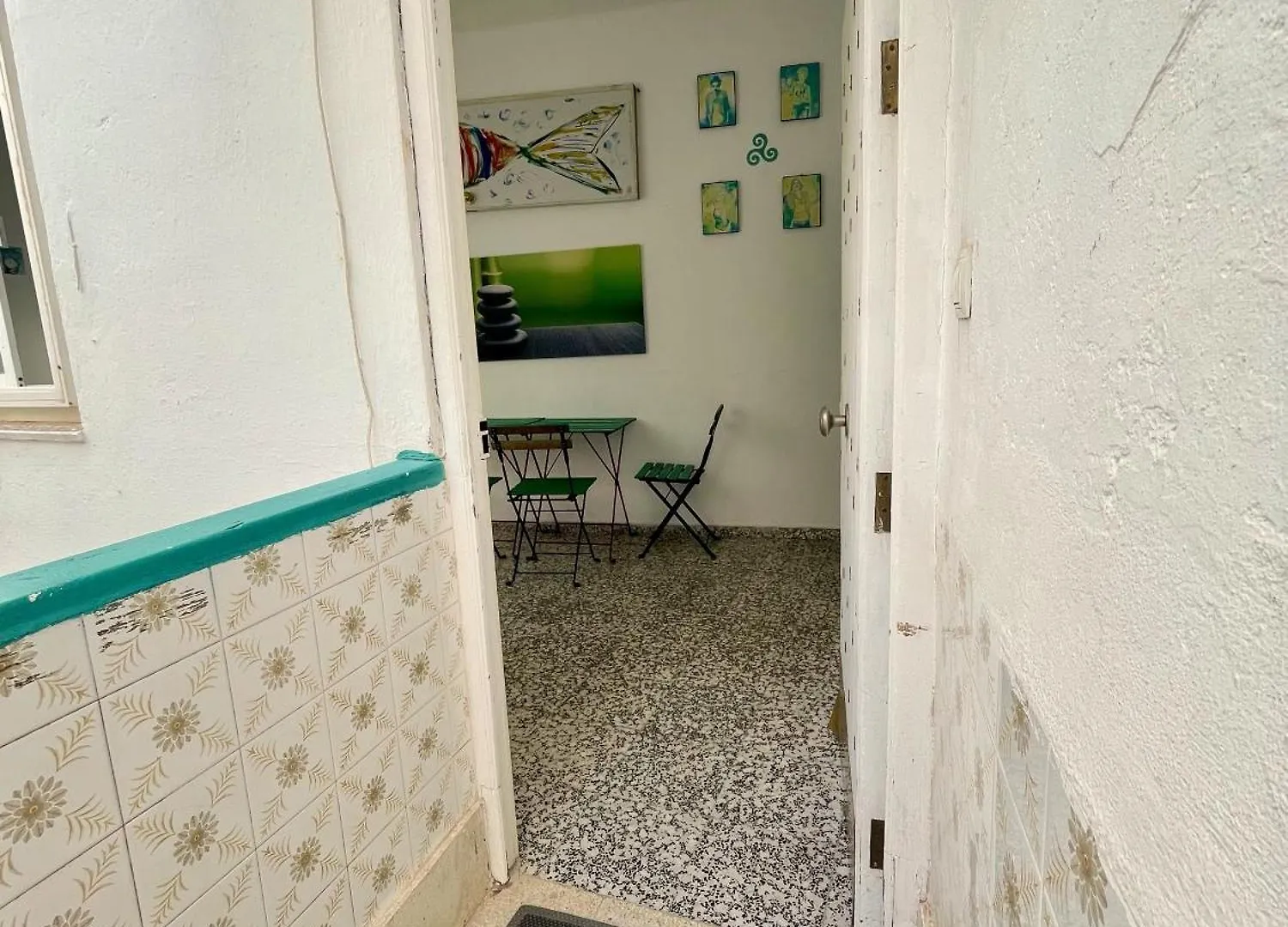 Rosa De Los Vientos: Estudios Cadiz Spain